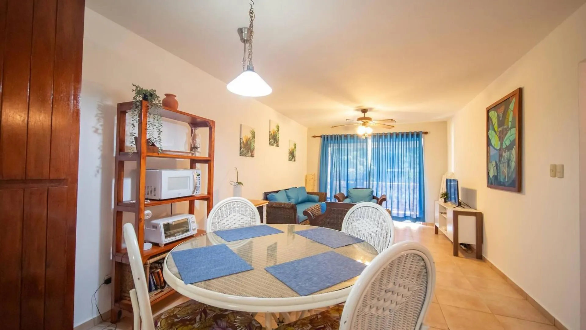 Room In Guest Room - 2Br Caribbean Condo In Cabarete Center Гостевой дом
