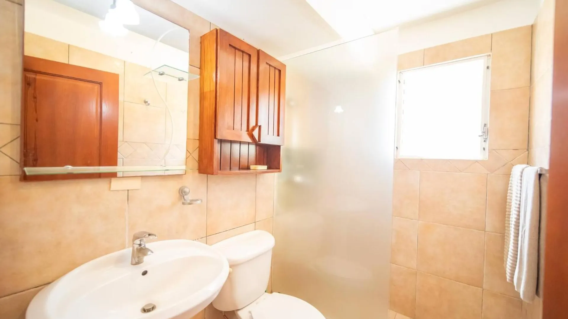 Гостевой дом Room In Guest Room - 2Br Caribbean Condo In Cabarete Center