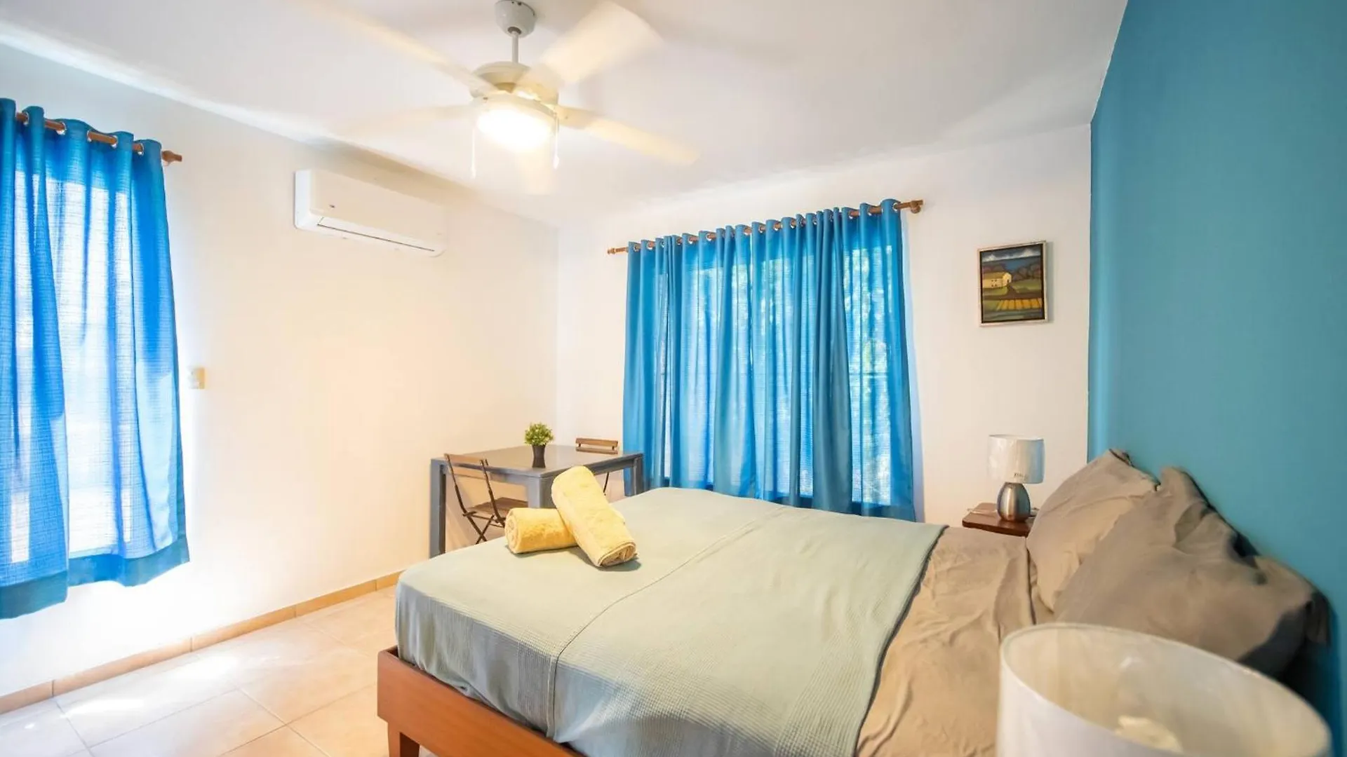 Room In Guest Room - 2Br Caribbean Condo In Cabarete Center Гостевой дом